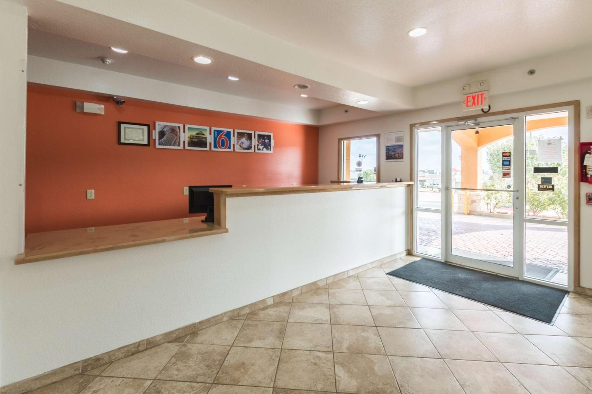 Motel 6 Alvarado Tx Esterno foto