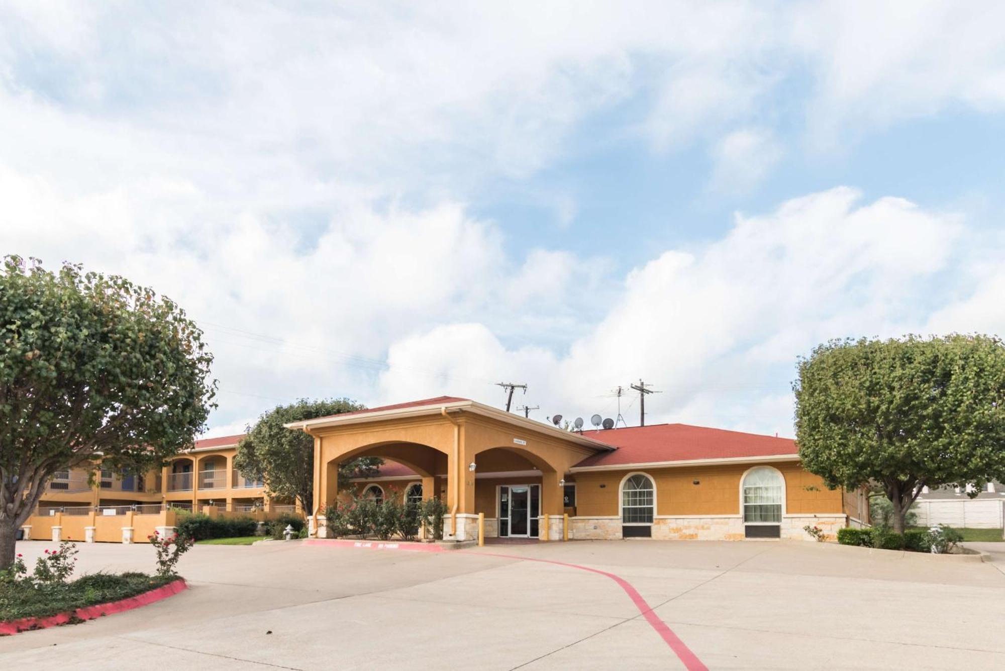 Motel 6 Alvarado Tx Esterno foto